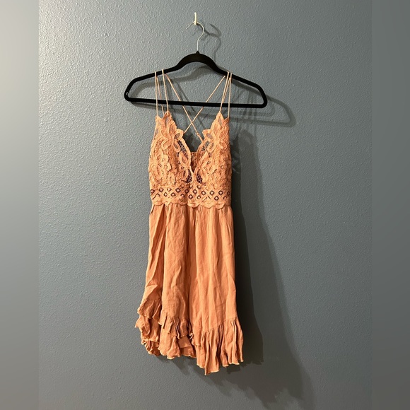 Free People Dresses & Skirts - NWT Free People Pink Dress Adella M